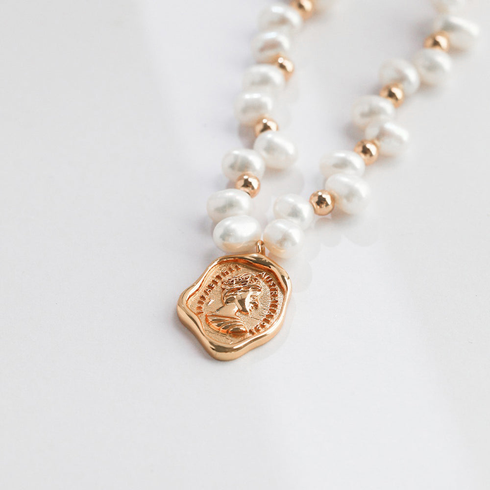 
                      
                        Blossom Queen's Signet Natural Pearl Necklace
                      
                    