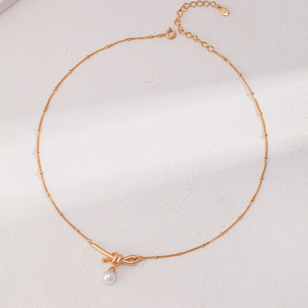 Simple Knot Natural Pearl Necklace