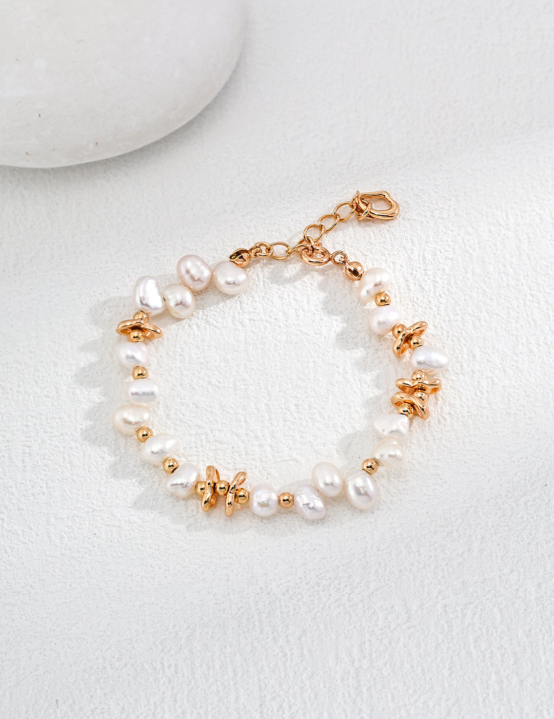 Blossom Natural Pearl Bracelet