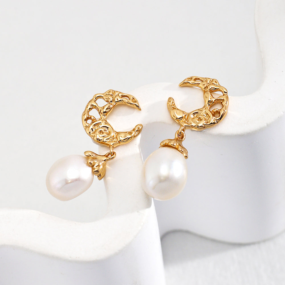 Crescent Hollow Natural Pearl Earrings